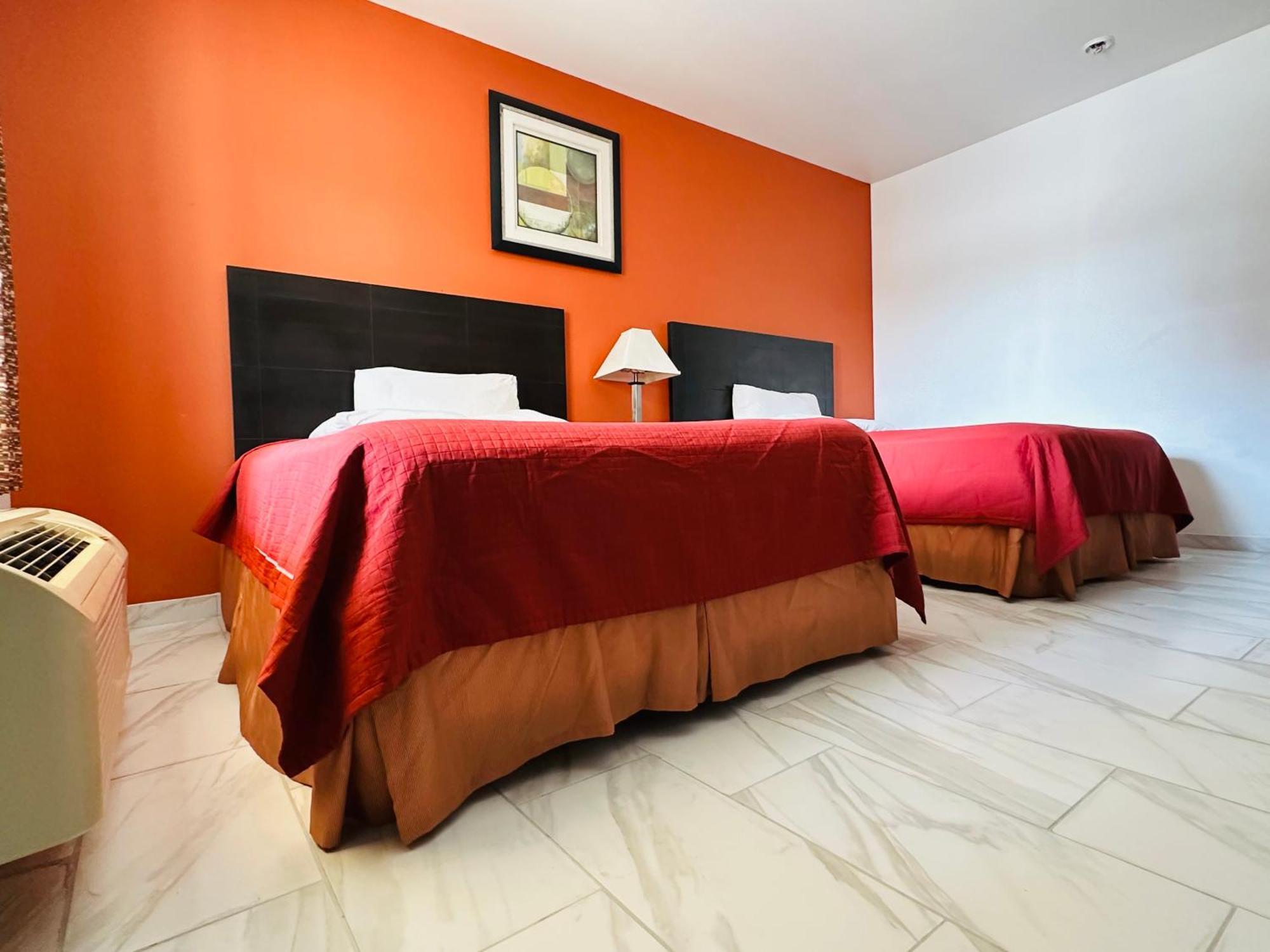 Lux Inn And Suites Three Rivers ภายนอก รูปภาพ